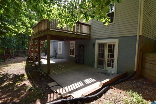 34 Woodlawn Dr, Bybee VA  22963-2732 exterior