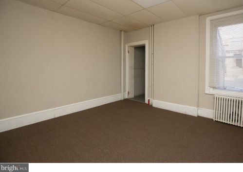 339 Moore St, Norristown PA 19401-5139 exterior