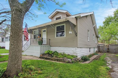 6637 Jackson Ave, Hammond, IN 46324-1539