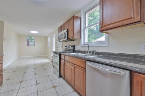 2070 Galbraith Rd, Cincinnati OH 45215-5634 exterior