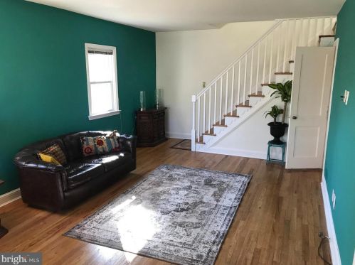 9 Woodsway Rd, Wilmington, DE 19809-2024