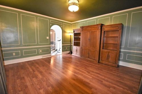 406 Walnut St, Latrobe PA  15650-1941 exterior