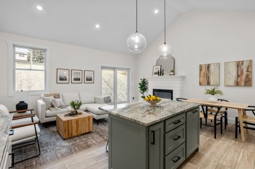 513 5th Ave, Bridgeville PA  15017-1337 exterior