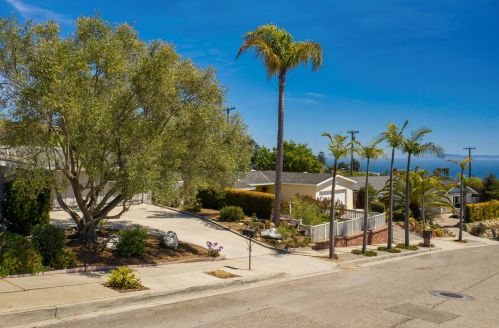 710 Surf View Dr, Santa Barbara, CA 93109-1525