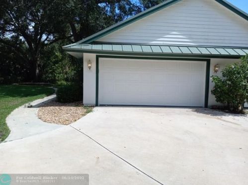 7680 Wyldwood Way, Fort Pierce, FL 34986-3008