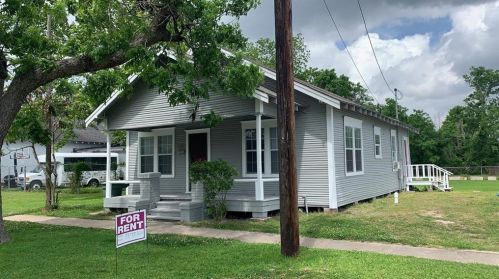 1140 Ewing St, Beaumont, TX 77701-1236