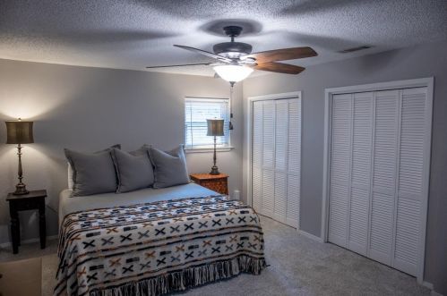 2260 Starlight Trl, Lewisville TX  75022-5412 exterior