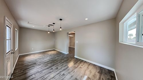 6007 9th St, Phoenix, AZ 85014-1918