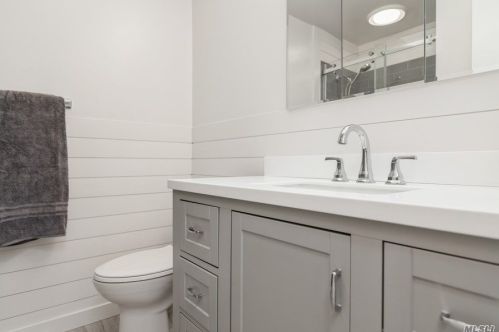 450 Bay Haven Ln, Southold NY  11971-4346 exterior