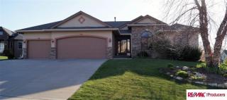 16905 Willow St, Omaha, NE 68136-3124
