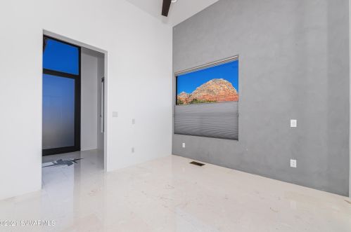 130 Grasshopper Ln, Sedona AZ 86336-4529 exterior