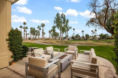 55154 Laurel Vly, La Quinta CA  92253-5639 exterior