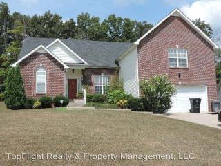 3109 Holly Pt, Clarksville TN  37043-8440 exterior
