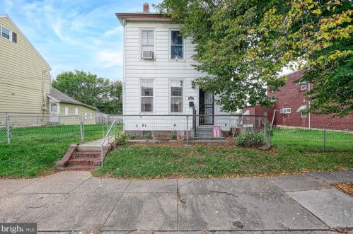 1412 13th St, Harrisburg, PA 17104-3107