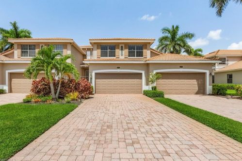 10462 Smokehouse Bay Dr, Naples, FL 41101-4719