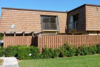 1205 12th Ln, West Palm Beach, FL 33418-3557