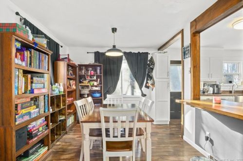 1554 Route 12, Gales Ferry CT  06335-1838 exterior