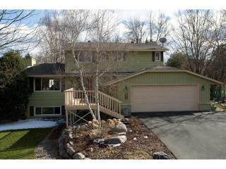 4115 Pebblebrook Cir, Minneapolis, MN 55437-2106