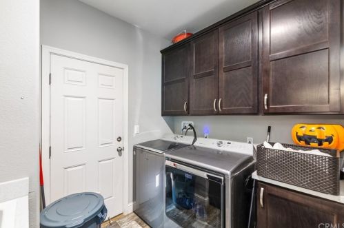 29885 Camino Del Sol Dr, Temecula CA  92592-2114 exterior