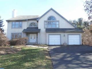 67 Oakwynne Ter, Langhorne, PA 19047-8526