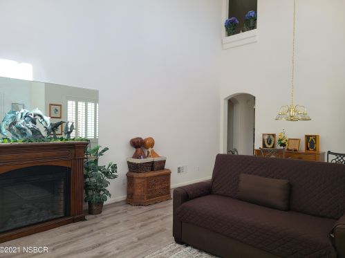 728 Damask Ct, Santa Maria CA 93458-7333 exterior