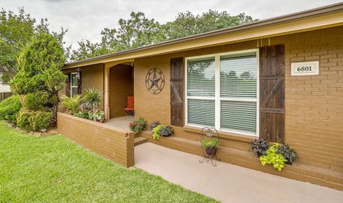 6801 Crane Rd, Fort Worth TX  76182-4306 exterior