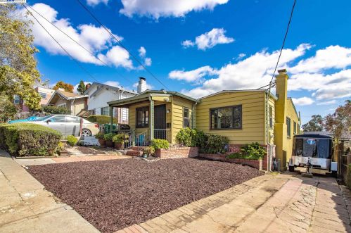 2980 107th Ave, Oakland, CA 94605-5308
