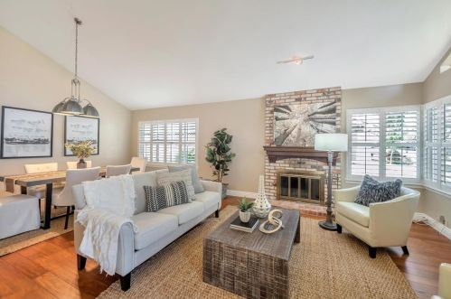 642 Colleen Dr, San Jose CA 95123-4509 exterior