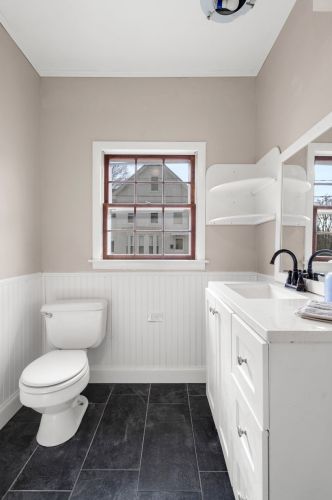 27 Prescott St, Nashua NH 03064-2581 exterior