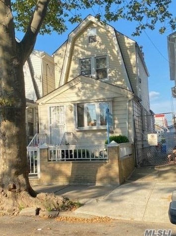 94-07 133rd St, Jamaica, NY 11418-2809