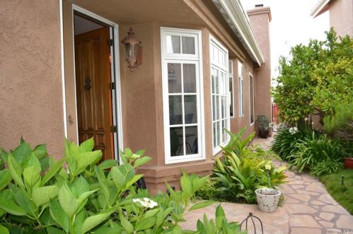 33 San Raphael, Dana Point CA  92629-4042 exterior