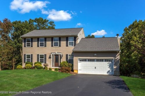 632 Winterberry Blvd, Jackson Twp, NJ 08527-5342