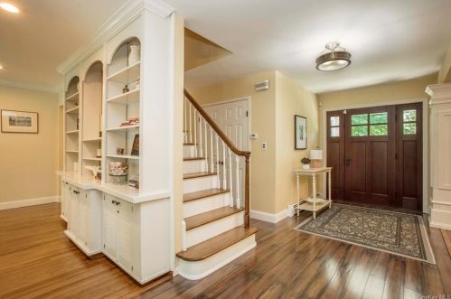 15 Cypress Ln, Briarcliff, NY 10510-1215