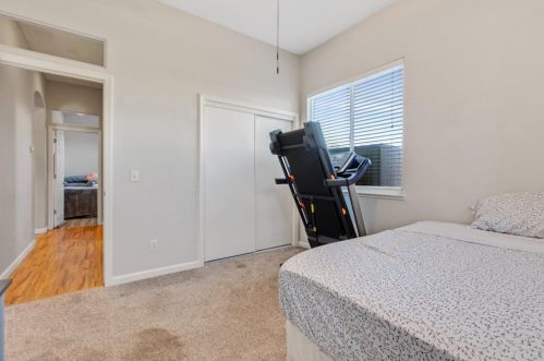 5643 Arnerich Ct, Riverbank CA  95367-9541 exterior