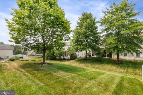 13418 Brogue Ct, Gainesville, VA 20155-6657