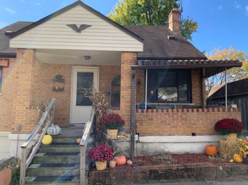 3941 Darwin Ave, Cincinnati, OH 45211-5405