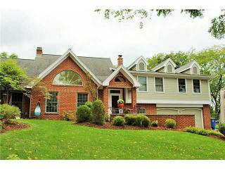 113 Holly Ln, Perrysburg, OH 43551-1055