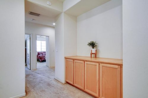 361 Majestic Dr, Hollister CA  95023-7032 exterior