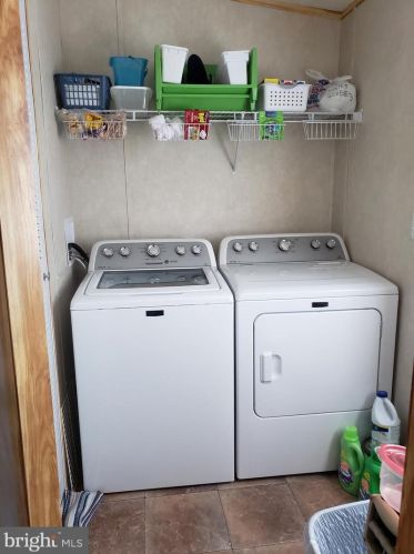 36 Hazel Cir, Navy Sup Dpt PA 17050-3634 exterior