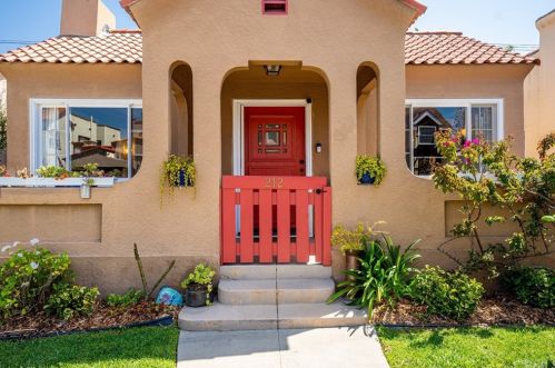 212 Argonne Ave, Long Beach, CA 90803-1734