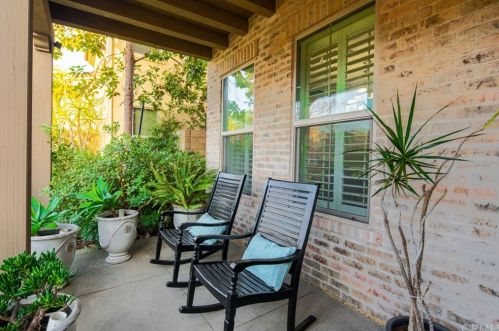 176 Compass, Irvine, CA 92618-1155