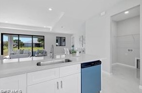 627 2nd Ter, Cape Coral FL  33990-0011 exterior