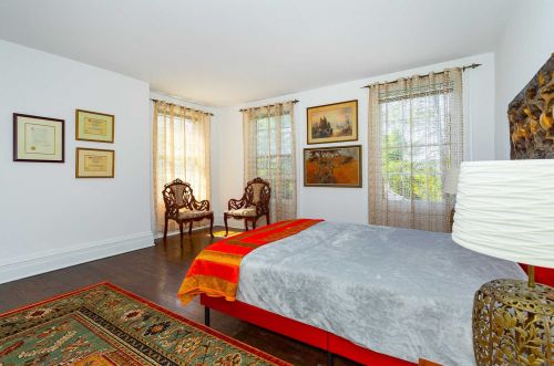 16 Garfield Pl, Poughkeepsie NY 12601-4326 exterior