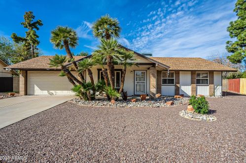 4441 Keating Cir, Glendale, AZ 85308-3532