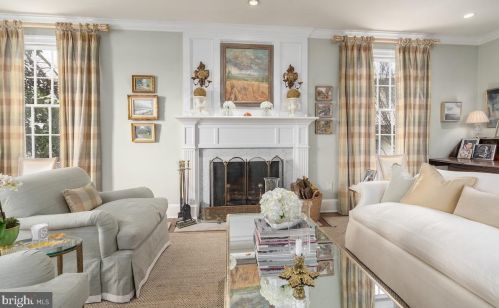 4711 Macarthur Blvd, Washington, DC 20007-1904