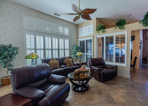 616 Lake Charles Cir, Fort Pierce, FL 34986-3429