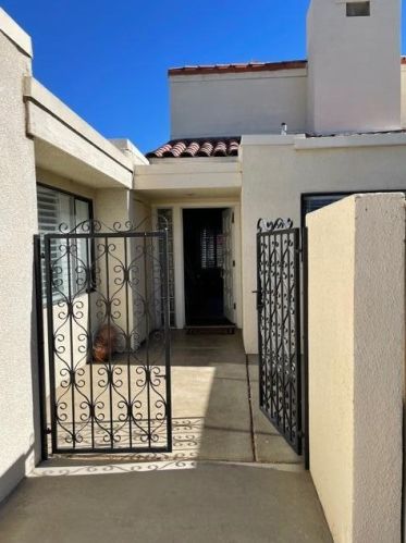34670 Mission Hills Dr, Rancho Mirage, CA 92270-1379
