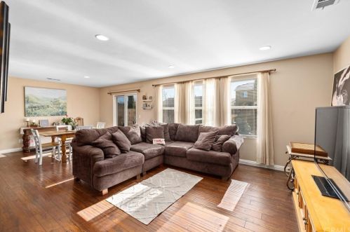 3160 Justin Ct, Lancaster, CA 93535-2992