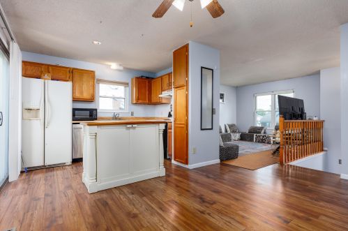 42 Meadow Wood Dr, Florence KY  41042-9323 exterior