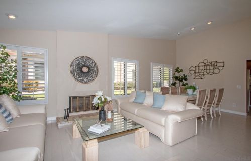 17977 Avenida Alozdra, San Diego CA 92128-1570 exterior